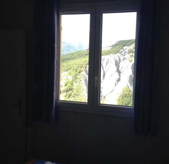 فندق Hôtel Les Flocons