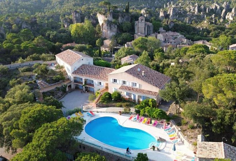 Отель Hôtel Les Hauts De Mourèze