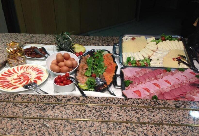 Отель Hôtel Restaurant De L Europort