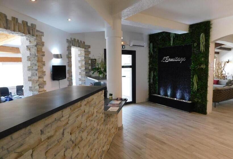 Отель Hôtel Spa L Ermitage