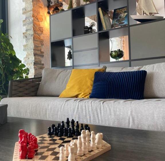 Отель Hôtel Spa L Ermitage