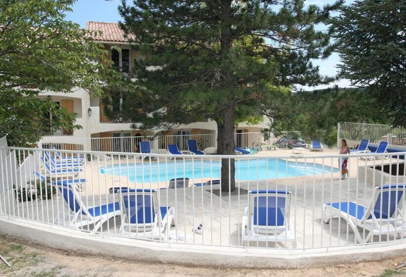 Отель Hôtel Spa L Ermitage