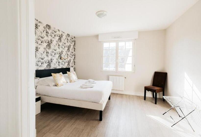 ホテル Hôtel Restaurant La Voile   Le Dock Er