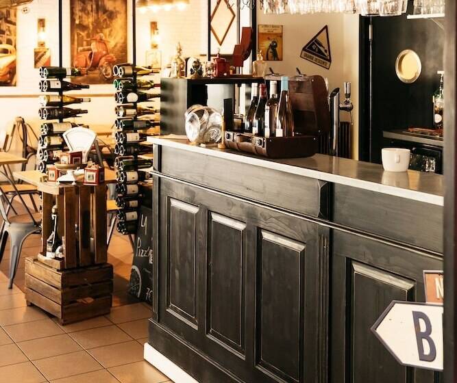 فندق Hôtel Restaurant La Voile   Le Dock Er