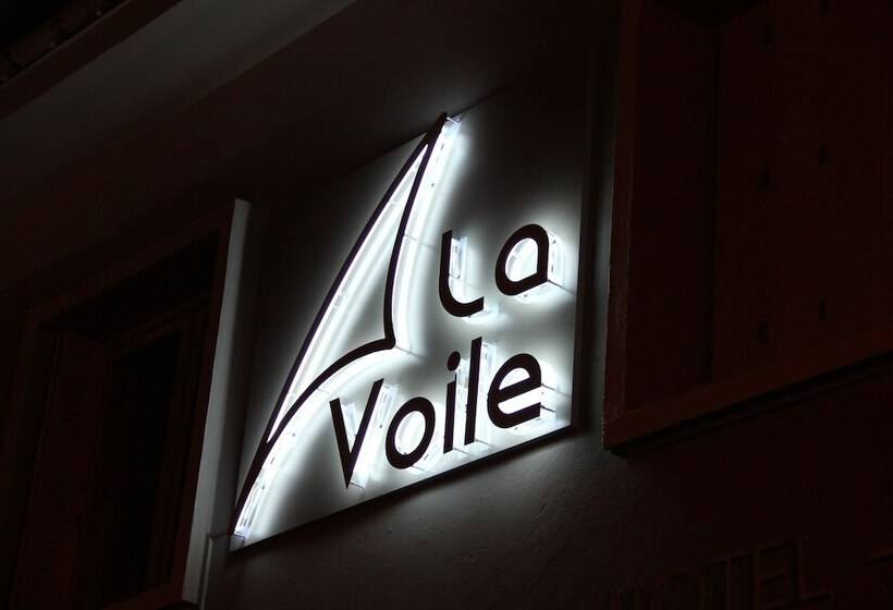 فندق Hôtel Restaurant La Voile   Le Dock Er