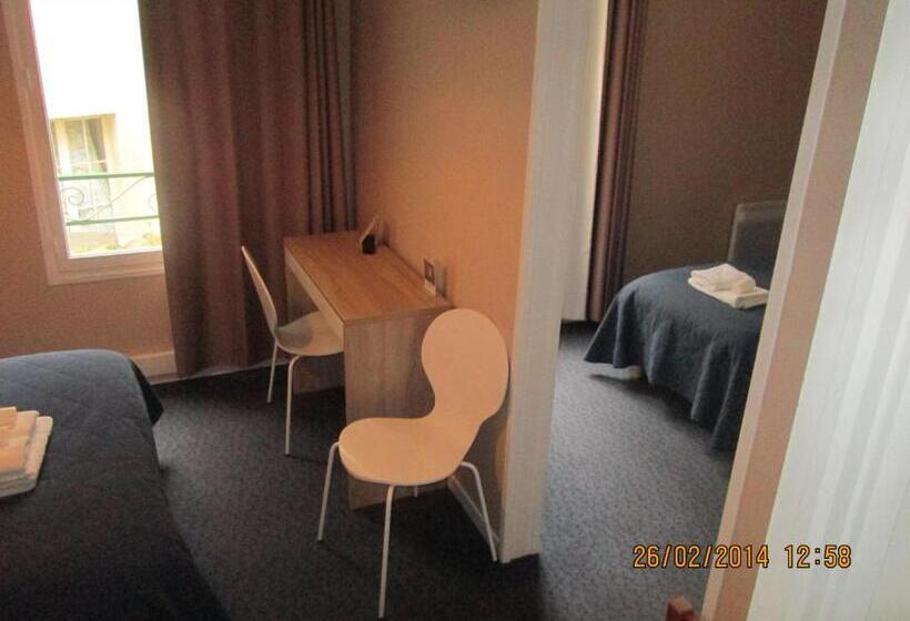 호텔 Hôtel Restaurant Le Blueberry