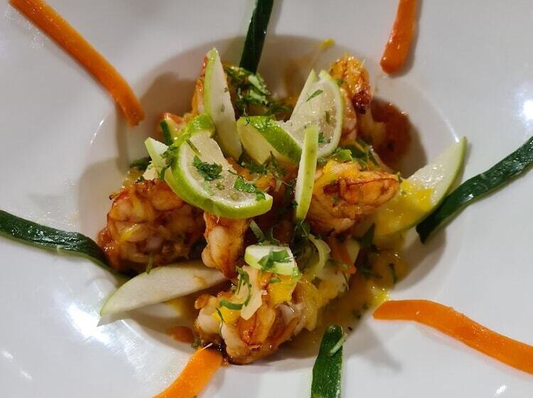 ホテル Hôtel Restaurant Le Victor Hugo