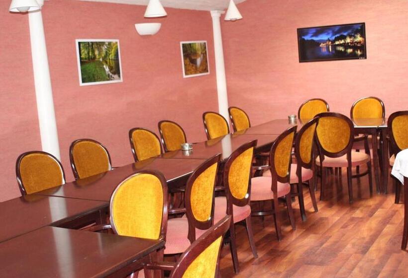 בית מלון כפרי Hôtel Saint Marc