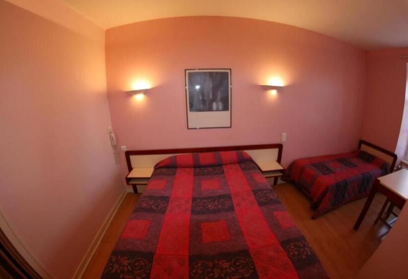 בית מלון כפרי Hôtel Saint Marc