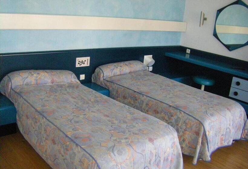 בית מלון כפרי Hôtel Urbain V