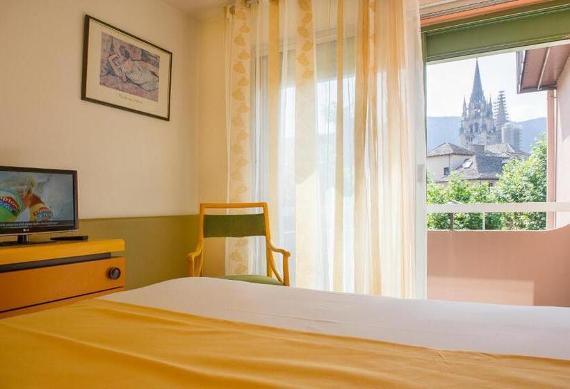 בית מלון כפרי Hôtel Urbain V