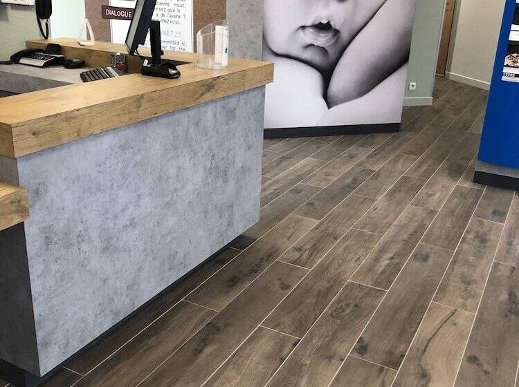 酒店 Ibis Budget Mantes La Jolie Sully