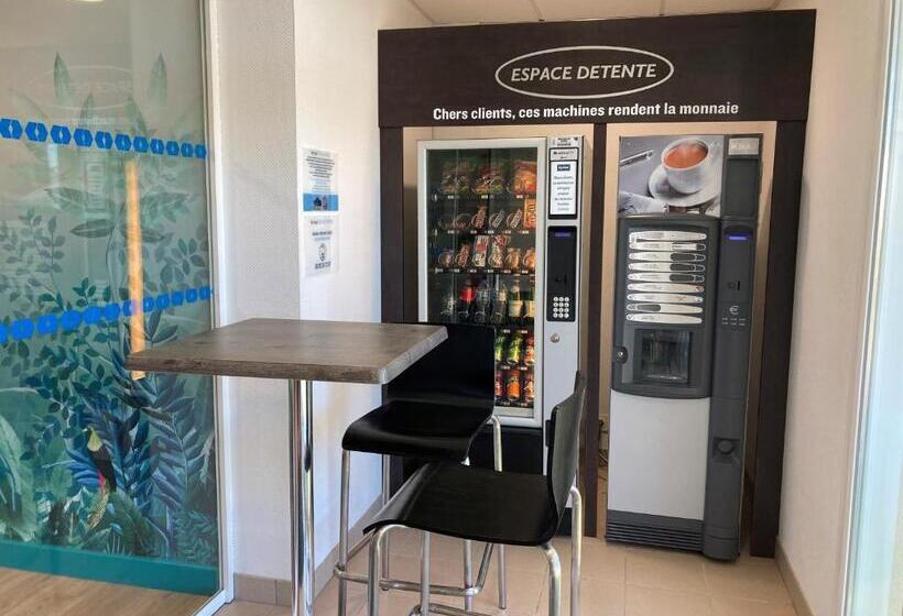 فندق Kyriad Dol De Bretagne