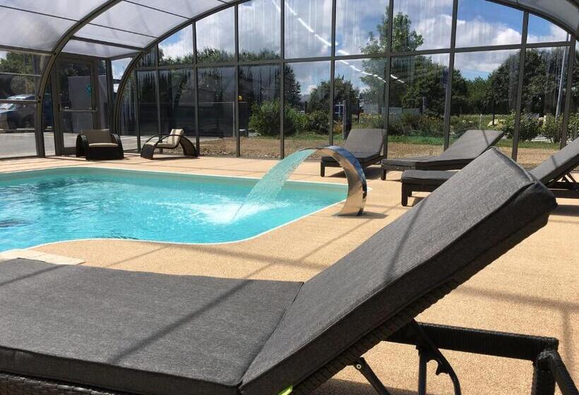 فندق Kyriad Dol De Bretagne