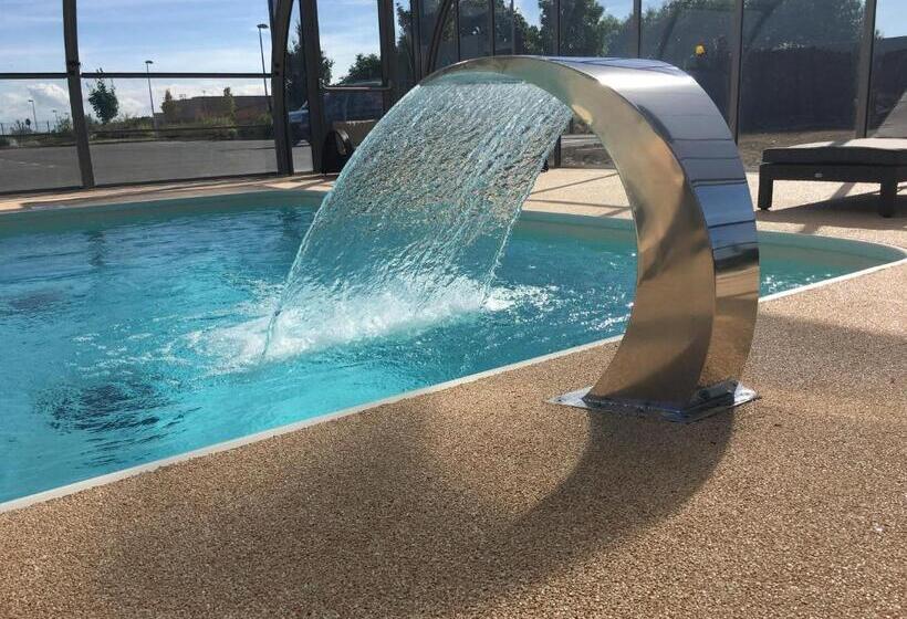 فندق Kyriad Dol De Bretagne