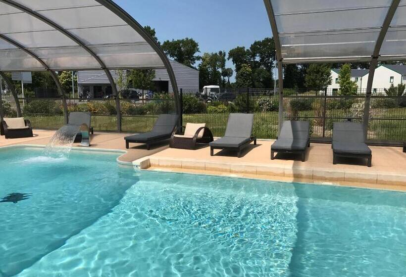 فندق Kyriad Dol De Bretagne