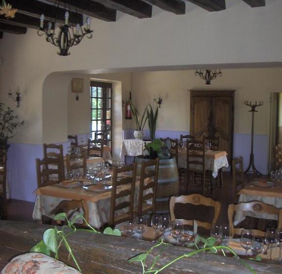 בית מלון כפרי L Esterille