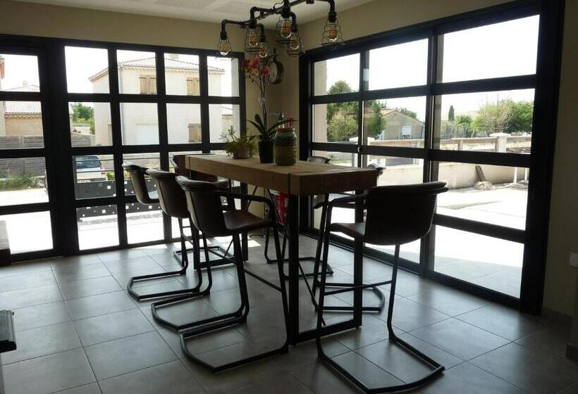 فندق L Horloge Gourmande