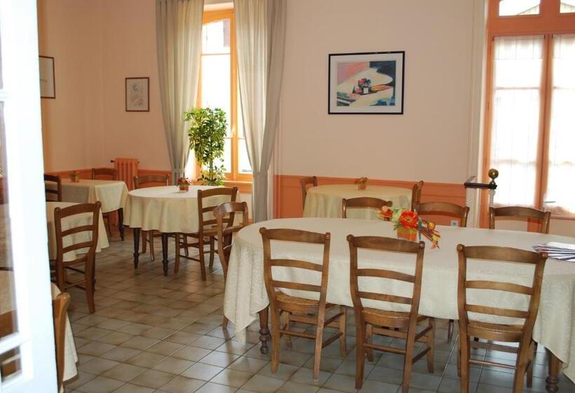 فندق L Hôtel L Astrée