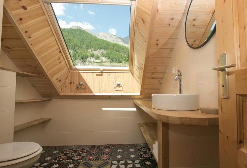 Отель La Baïta Du Loup