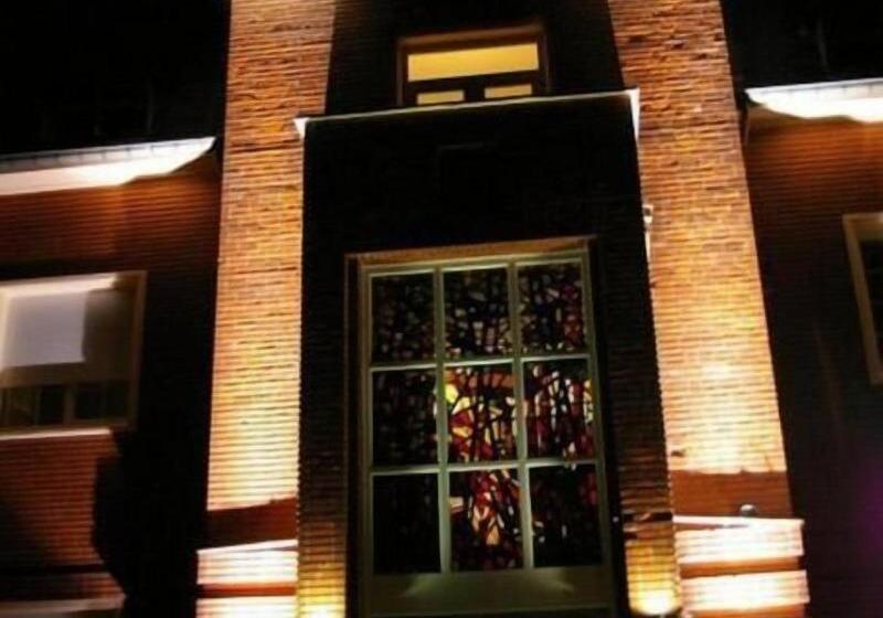 בית מלון כפרי La Regie