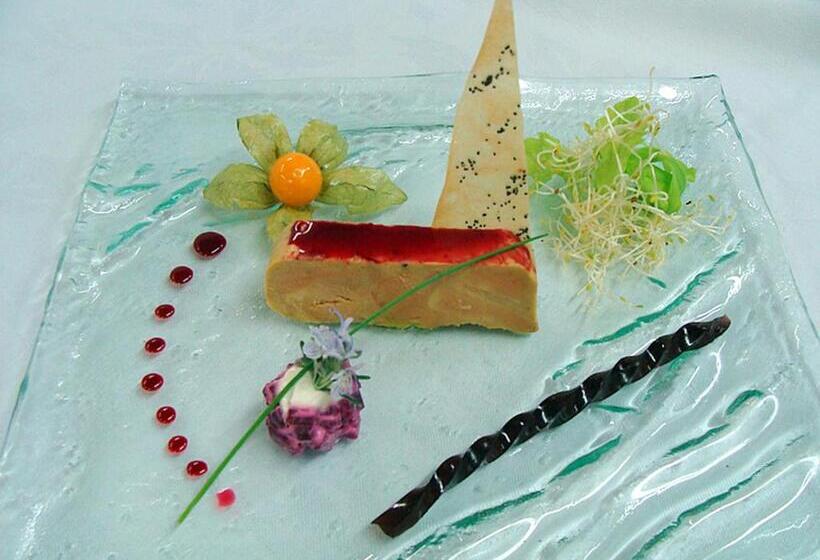 ホテル La Sapinière