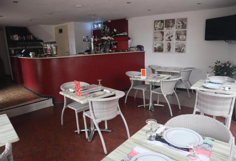 בית מלון כפרי Le Bellerive