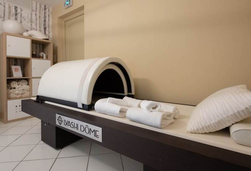 فندق Le Chamois D'or