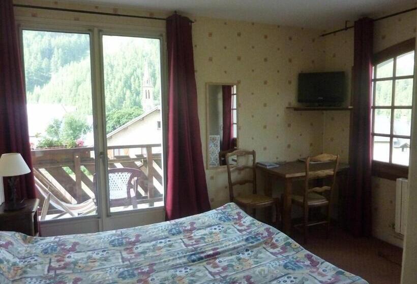 בית מלון כפרי Les Agneaux