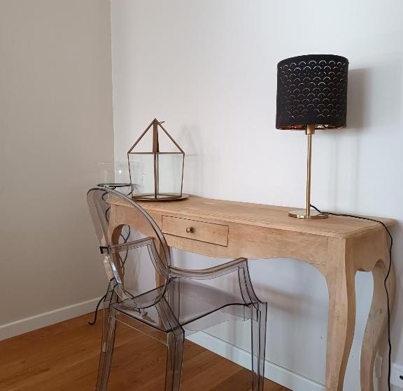 בית מלון כפרי Les Galets Hôtel Et B&b