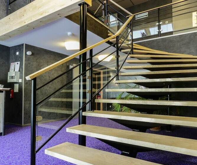 ホテル Les Olivades