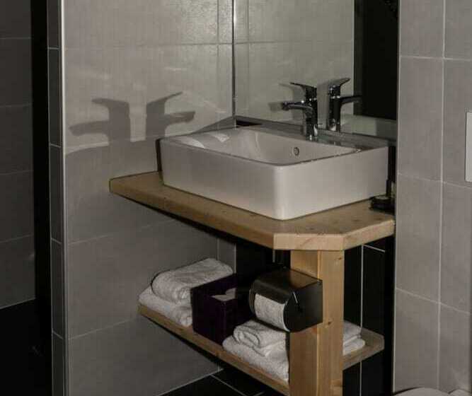 ホテル Les Olivades