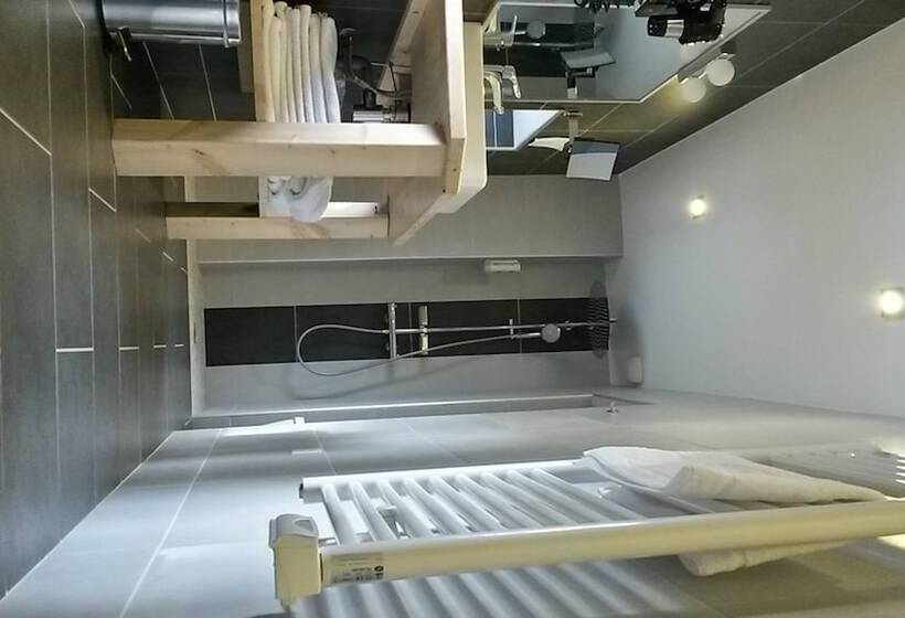 ホテル Les Olivades