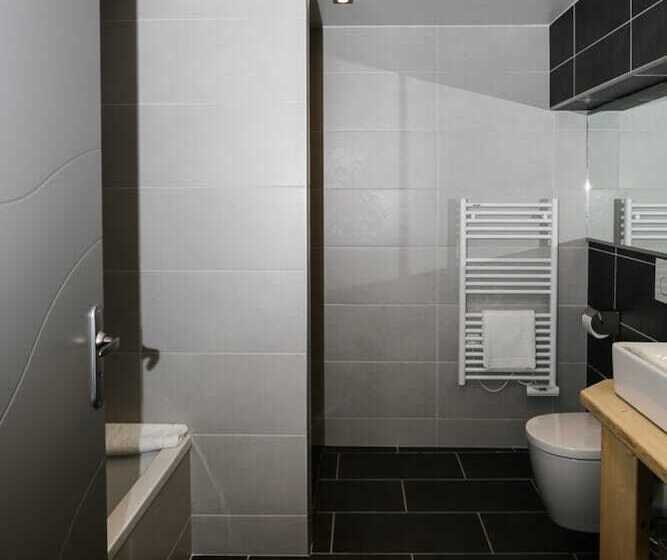 ホテル Les Olivades