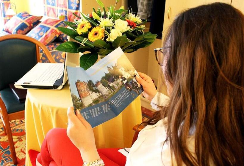 فندق Les Reflets Jaunes