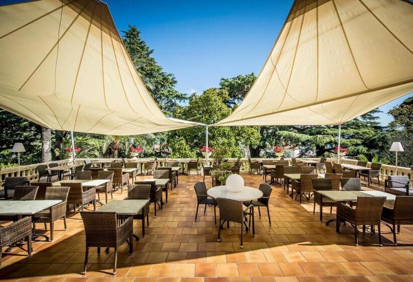 호텔 Les Tourelles