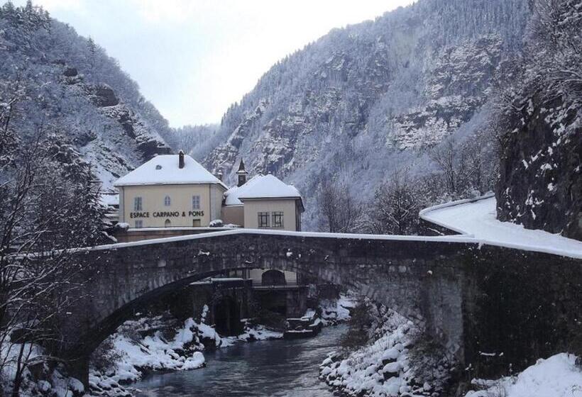 בית מלון כפרי Cit Hôtel Le National