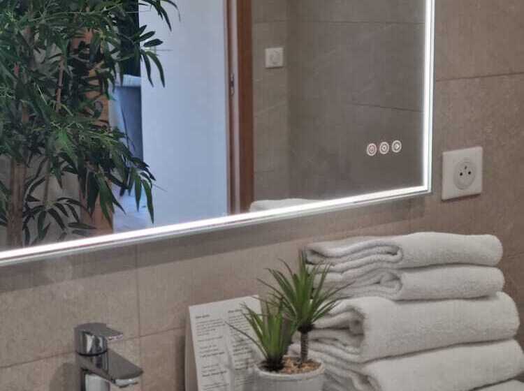 هتل Osteria A Stalla Sischese & Spa