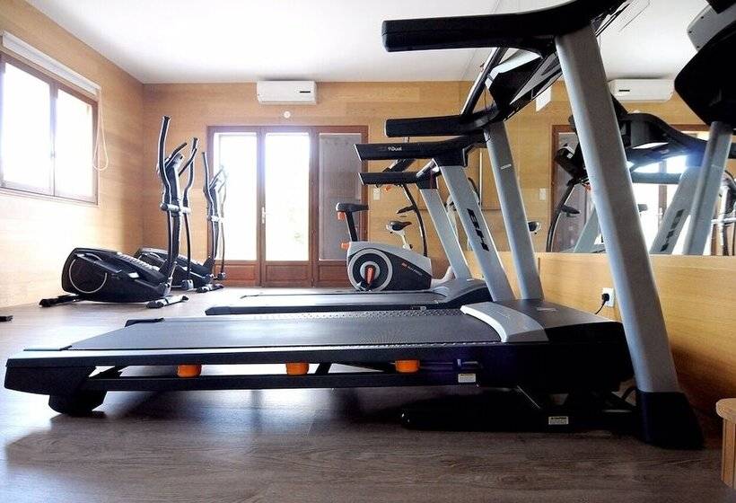 هتل Osteria A Stalla Sischese & Spa