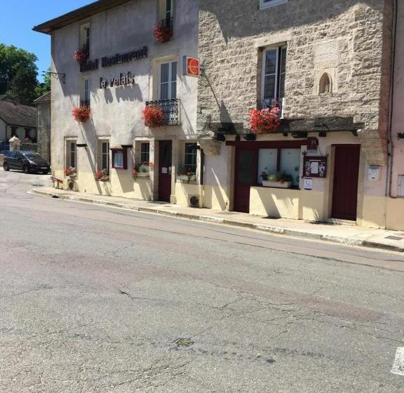 Отель Relais De Beze