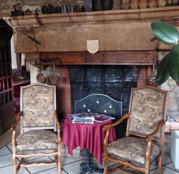 Отель Relais De Beze