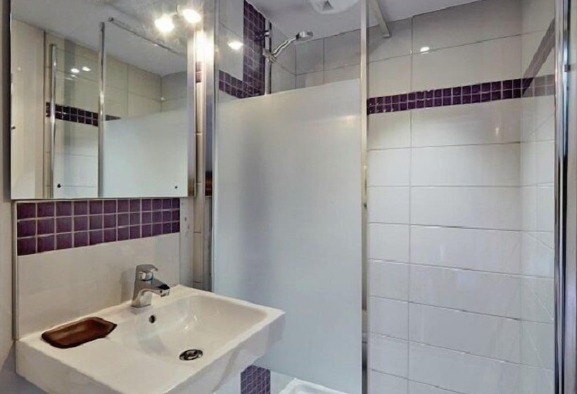 Отель Relais Des 3 Pommes