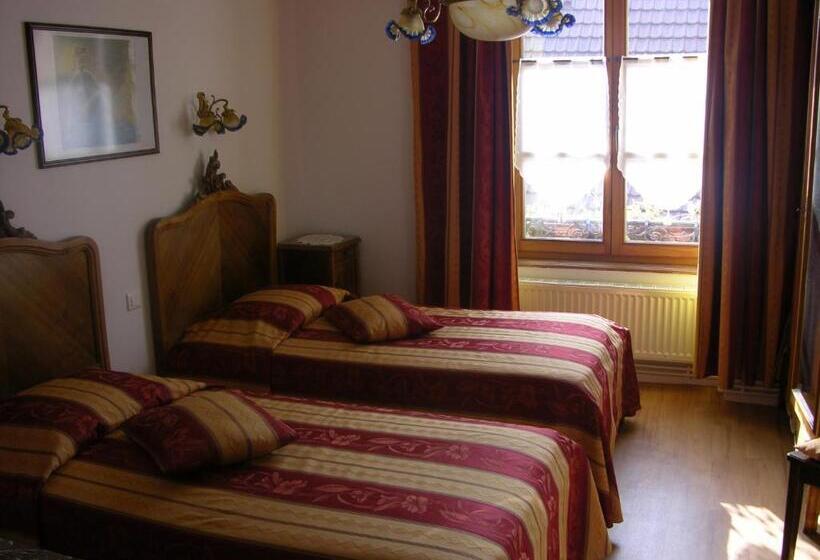 בית מלון כפרי Restaurant 3 Châteaux