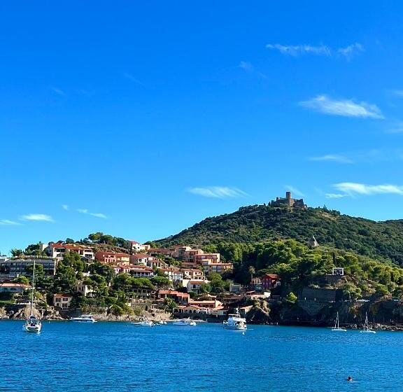 Отель Restaurant Les Paquebots