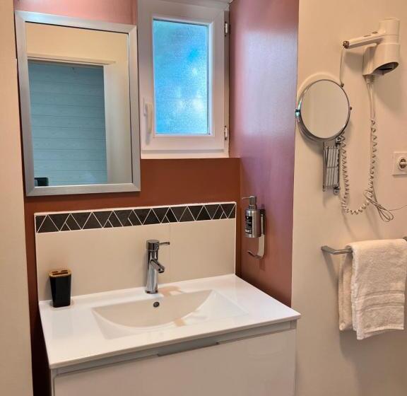 Отель Restaurant Les Paquebots