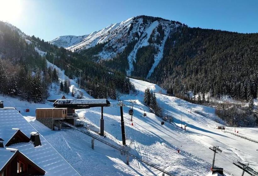 Резиденция Chalet Des Neiges Oz En Oisans