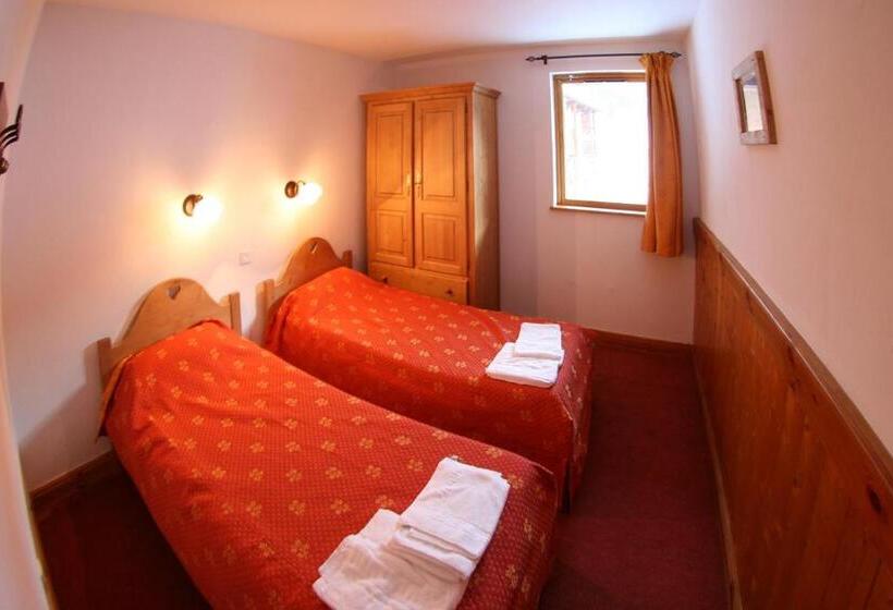 Резиденция Chalet Des Neiges Oz En Oisans