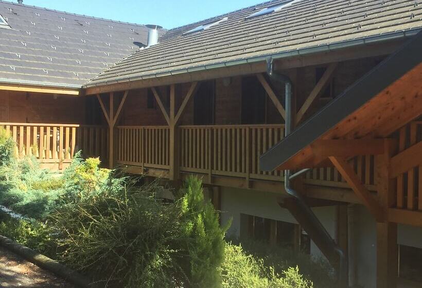 فندق صغير Auberge La Ferme De Ferrières