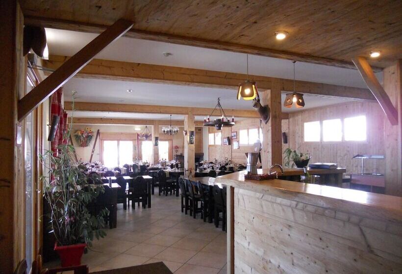 فندق صغير Auberge La Ferme De Ferrières