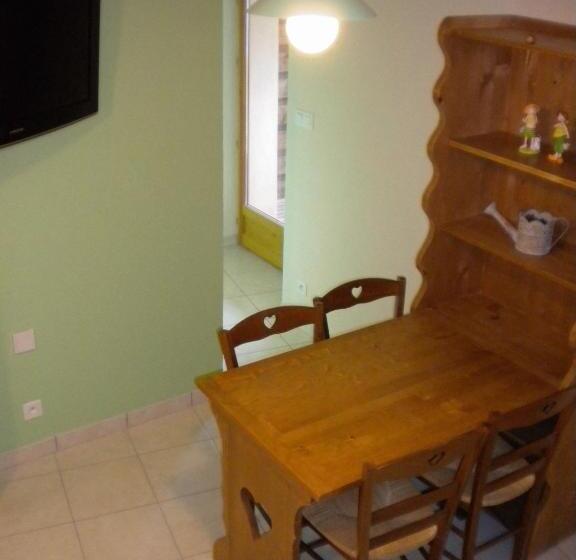 فندق صغير Auberge La Ferme De Ferrières